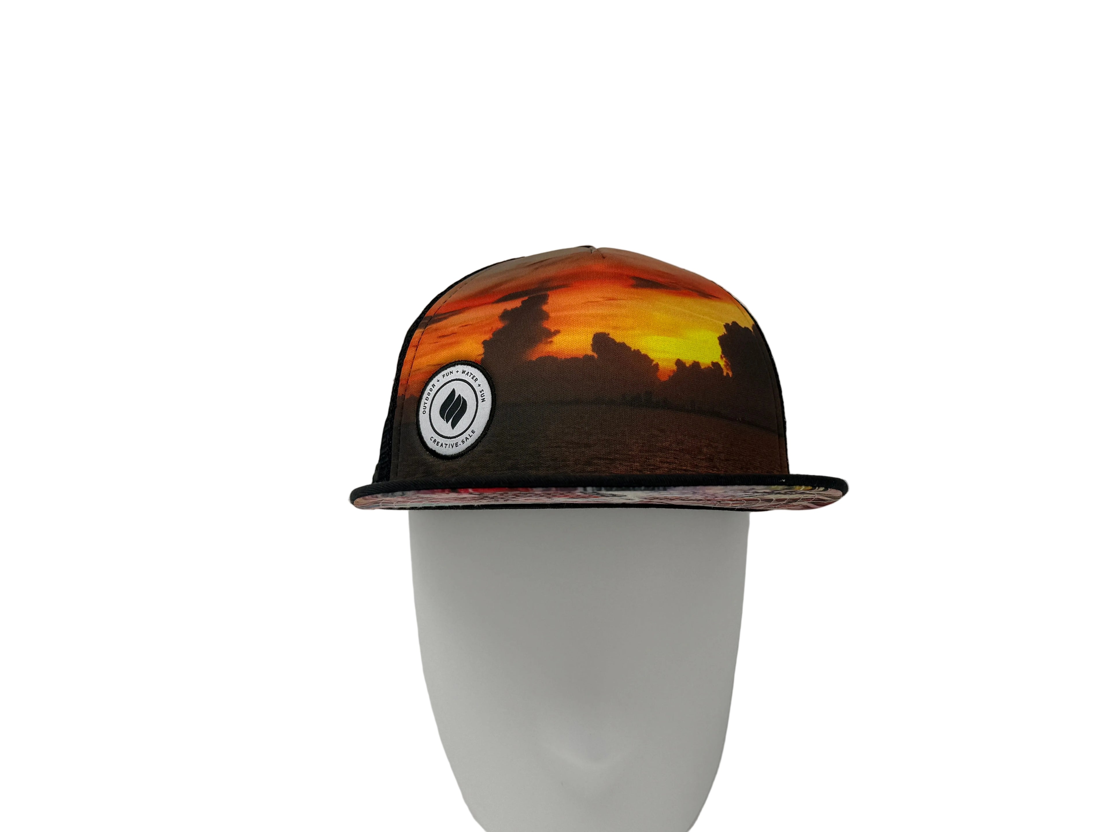 Cap with a sunset design on a plain background